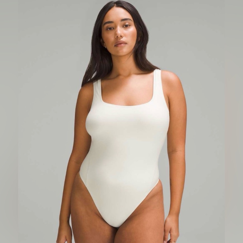 Lululemon Wundermost Ultra-Soft Nulu Square-Neck Sleeveless Bodysuit